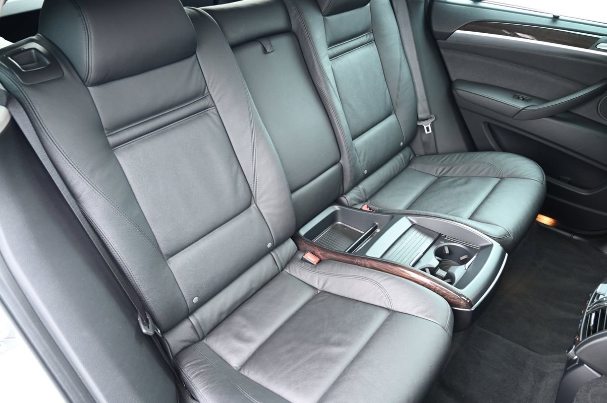 Used 2013 BMW X6 xDrive50i image 46