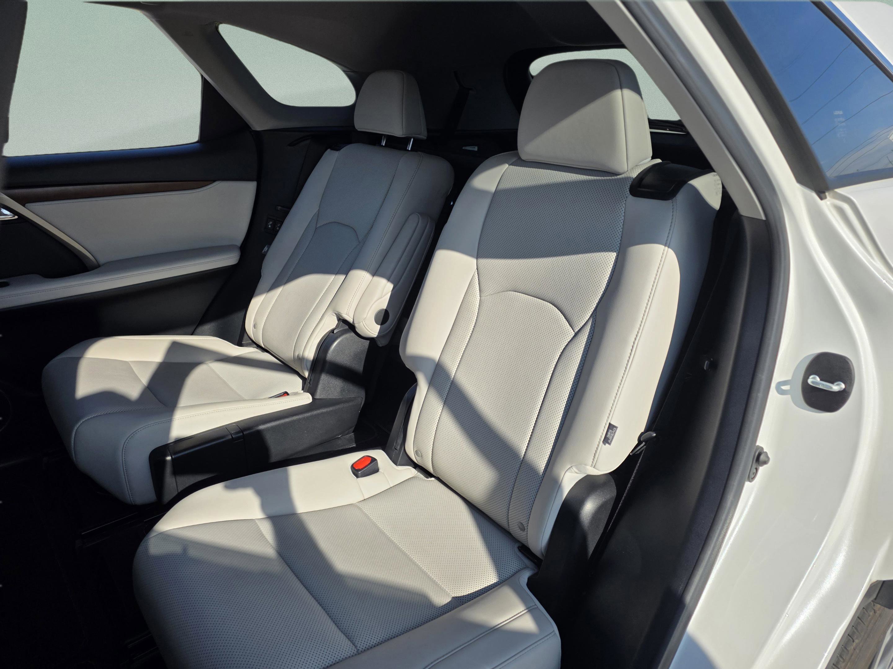 Used 2021 Lexus RX 450hL AWD w/ Premium Package image 18