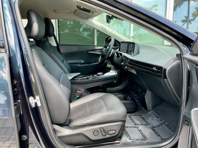 Used 2024 Kia EV6 Wind RWD image 15