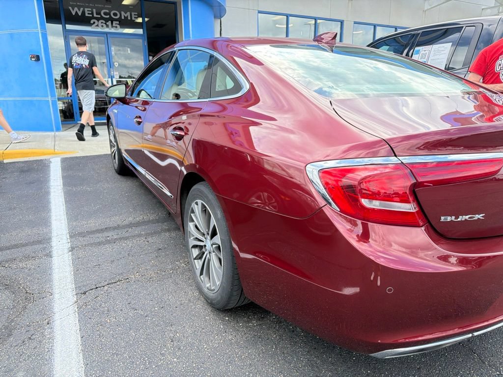 Used 2017 Buick LaCrosse Premium w/ Sun and Shade Package AWD/4WD image 5