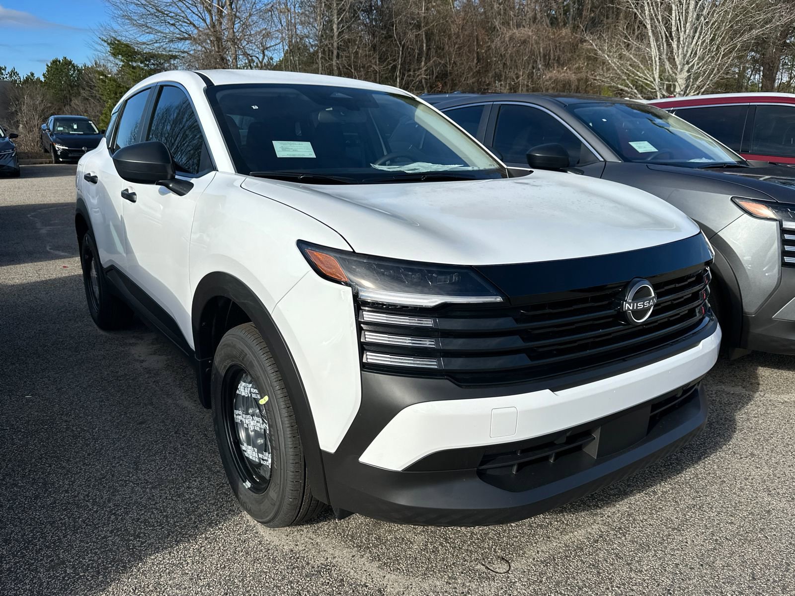 New 2026 Nissan Kicks S image 3