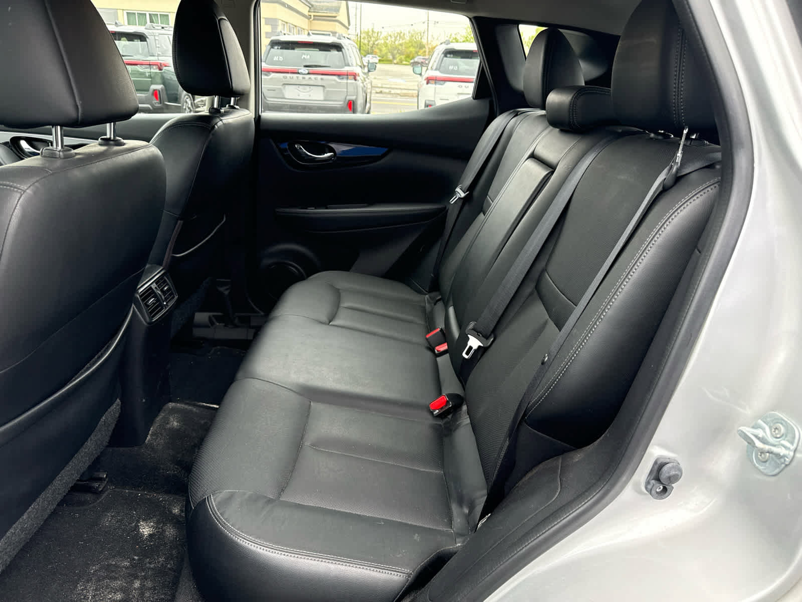 Used 2017 Nissan Rogue Sport SL AWD/4WD image 6