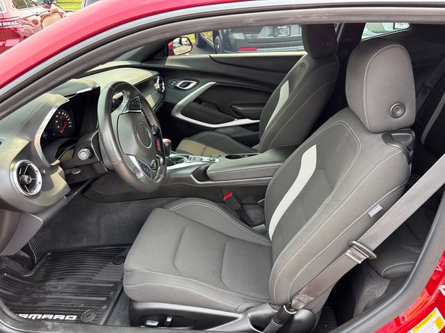 Used 2023 Chevrolet Camaro SS RWD image 6