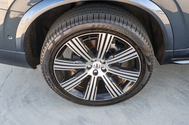 Used 2024 Volvo XC90 T8 Plus w/ Protection Package Premier image 9