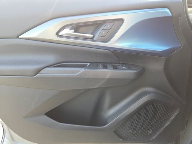 New 2026 Chevrolet Equinox EV LT image 31