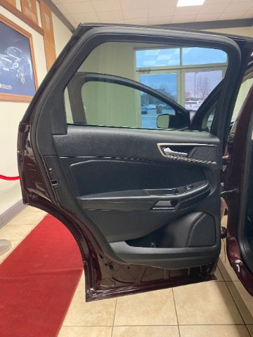 Used 2021 Ford Edge SEL FWD image 14