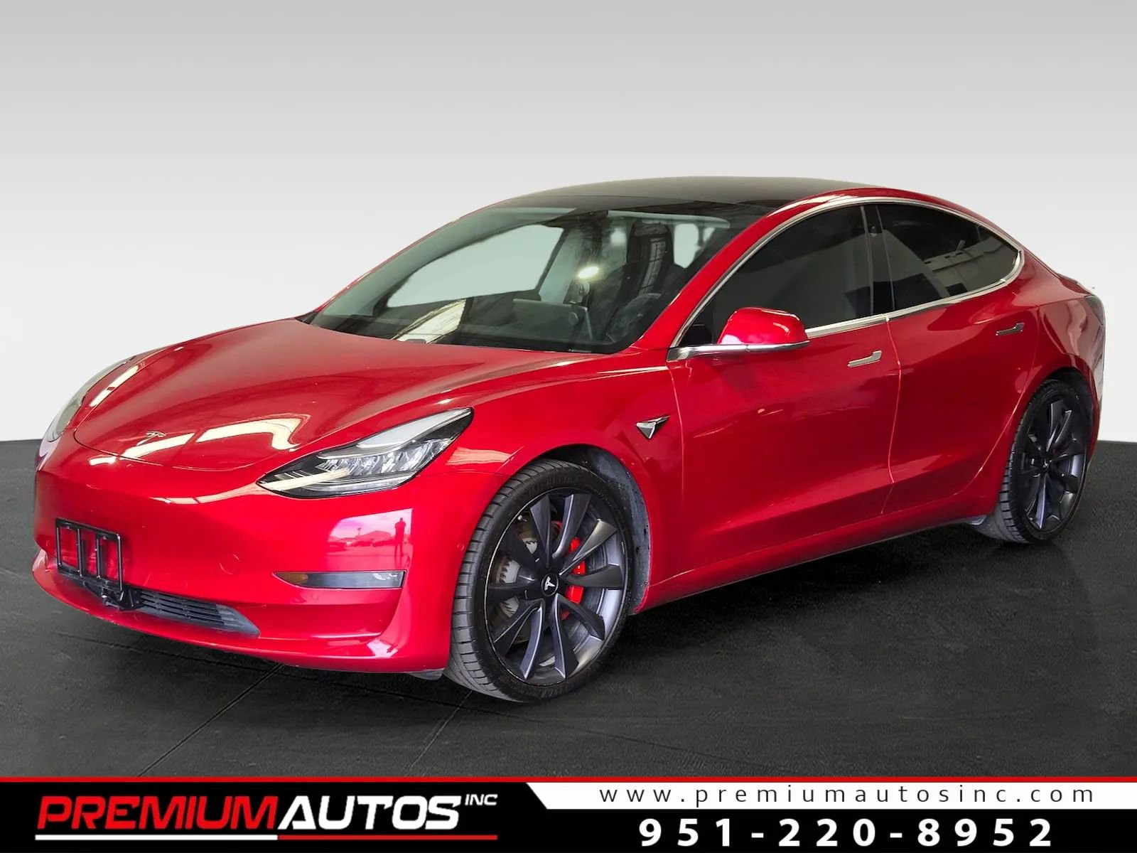 Used 2020 Tesla Model 3 Performance image 1