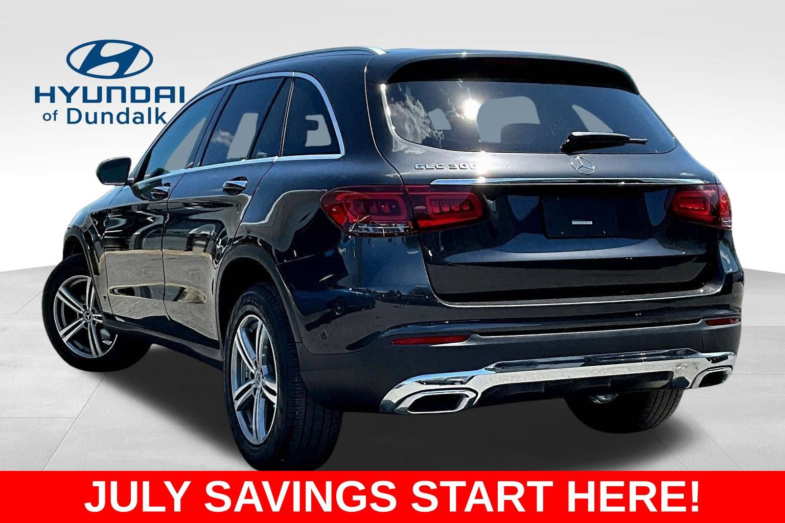 Used 2021 Mercedes-Benz GLC 300 w/ Premium Package image 5