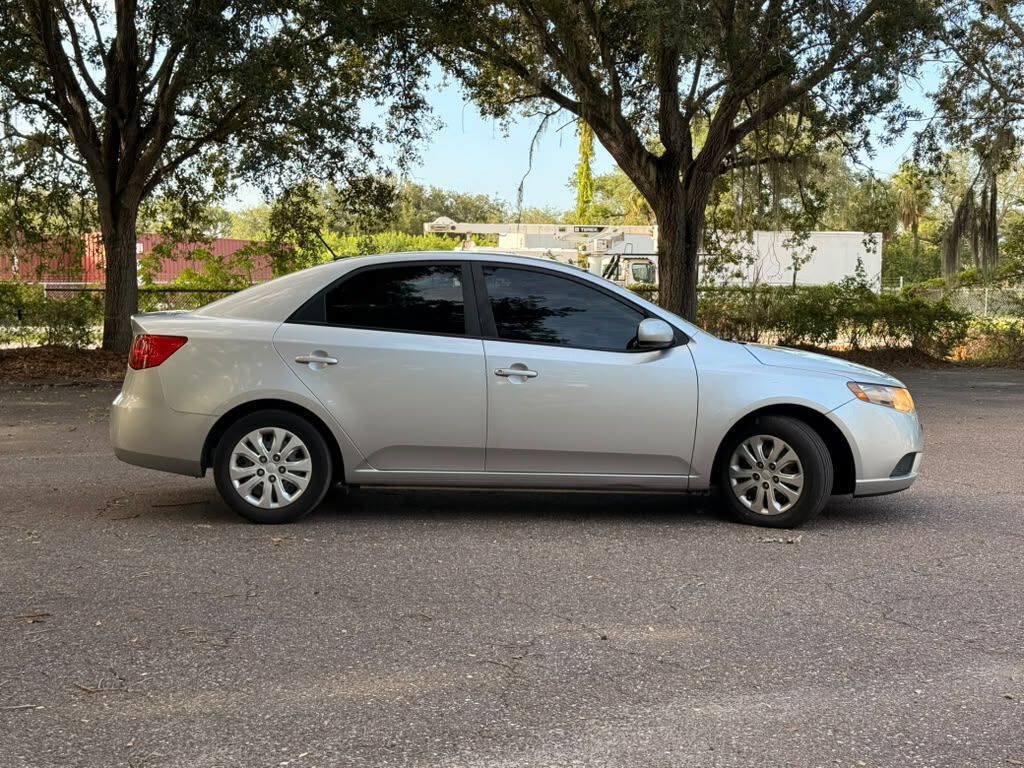 Used 2012 Kia Forte LX FWD image 4