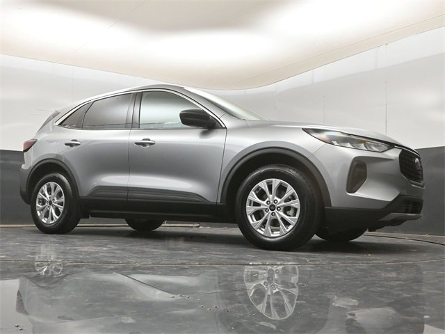 Used 2024 Ford Escape Active w/ Cold Weather Package image 14