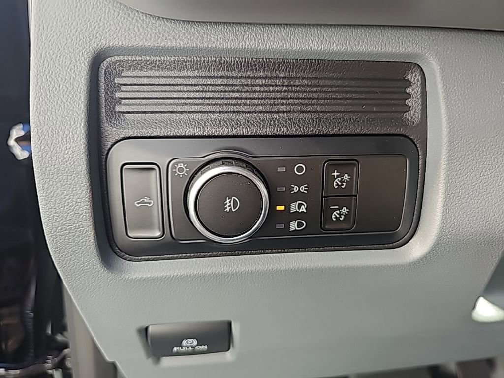 New 2026 Ford F250 XL image 22