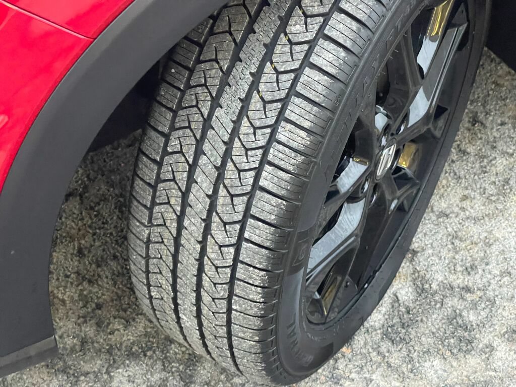 Certified 2025 Honda HR-V Sport image 35