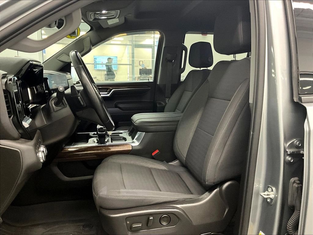 Used 2023 GMC Sierra 1500 Elevation AWD/4WD image 10