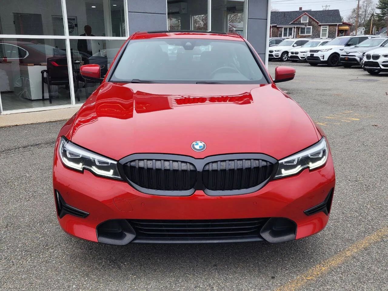 Used 2021 BMW 330i xDrive Sedan w/ Convenience Package image 2