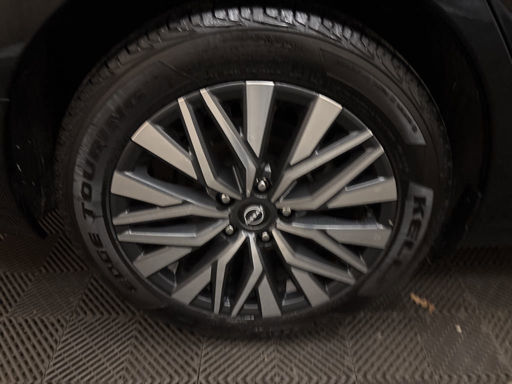 Used 2024 Nissan Altima 2.5 SV image 24