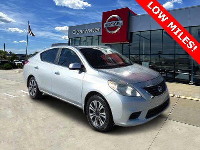 Used 2013 Nissan Versa SV w/ Convenience Pkg