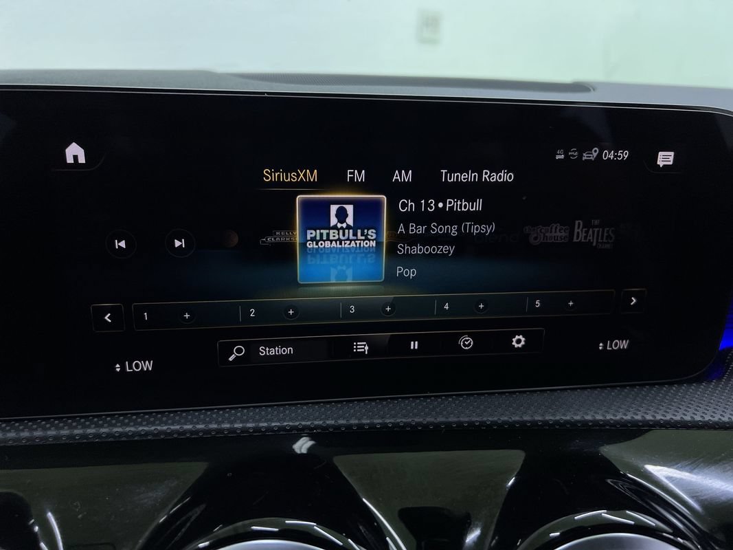 Used 2022 Mercedes-Benz A 220 4MATIC image 19