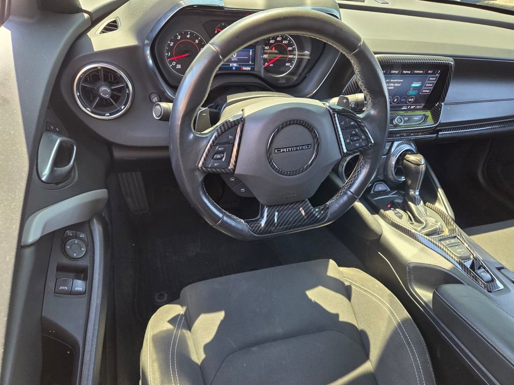 Used 2022 Chevrolet Camaro LT w/ RS Package image 9