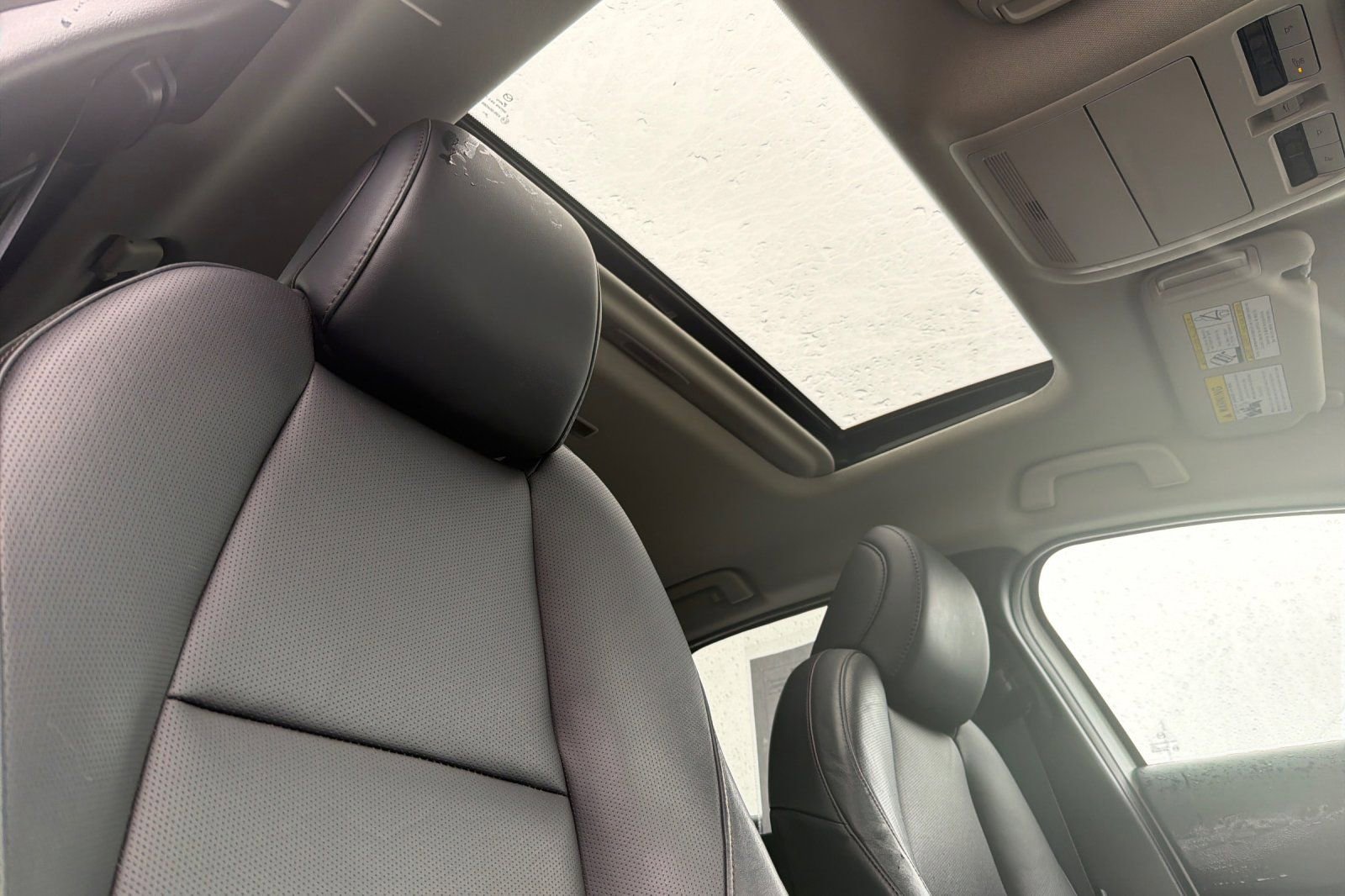 Used 2023 MAZDA CX-30 AWD 2.5 S w/ Premium Package image 13