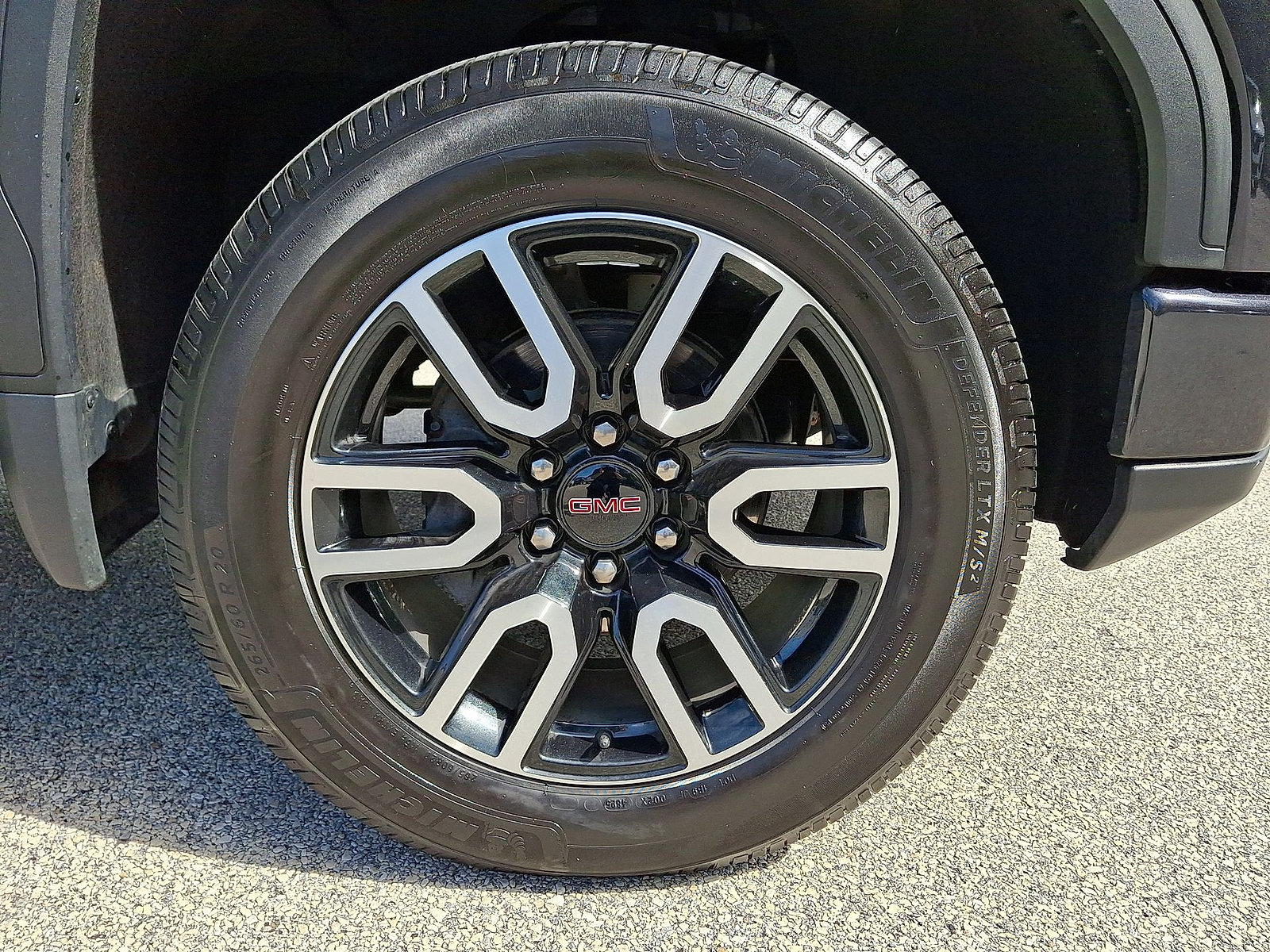 Used 2023 GMC Sierra 1500 AT4 w/ AT4 Premium Package AWD/4WD image 27