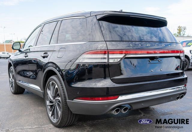 Used 2024 Lincoln Aviator Reserve w/ Equipment Group 201A image 8