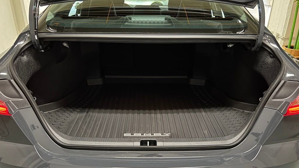 New 2026 Toyota Camry LE image 9