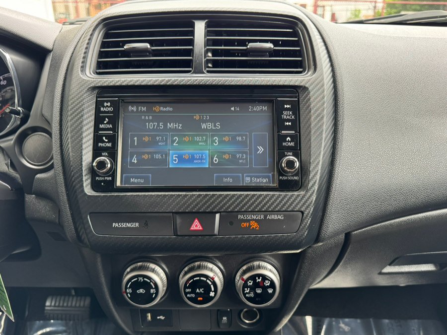 Used 2024 Mitsubishi Outlander Sport SE AWD/4WD image 21