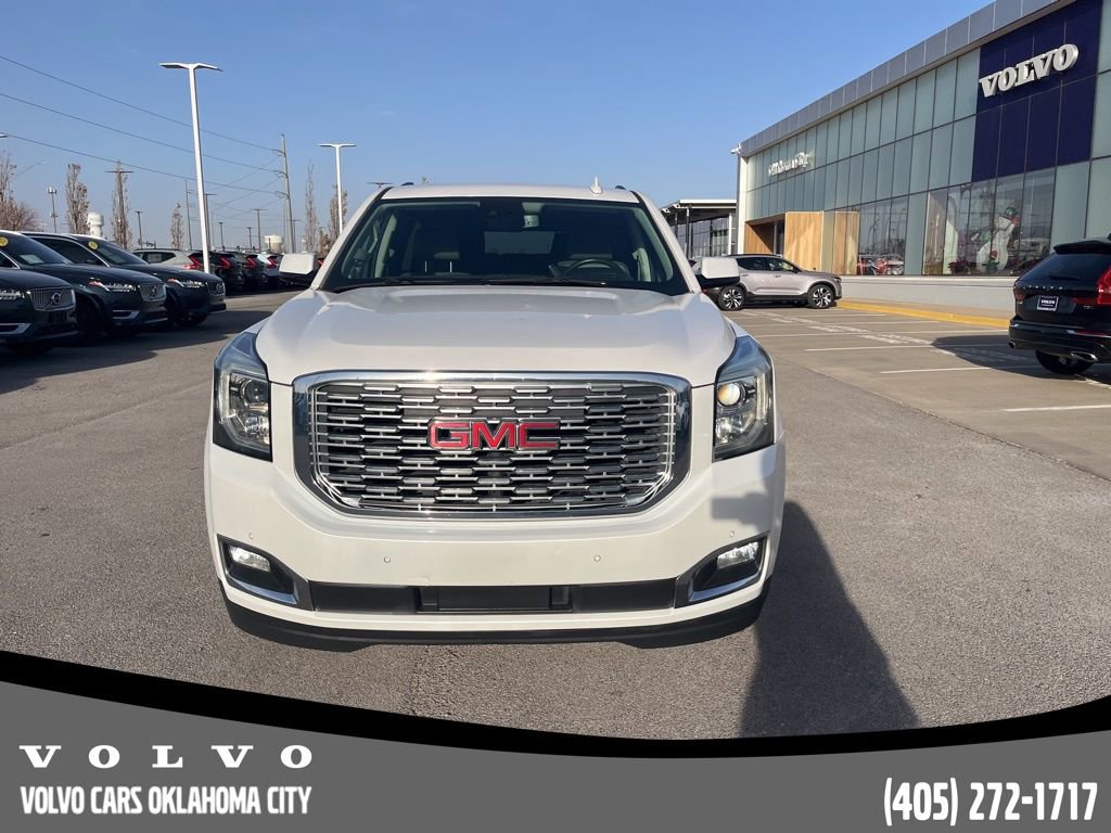 Used 2020 GMC Yukon XL Denali w/ Denali Premium Package image 2