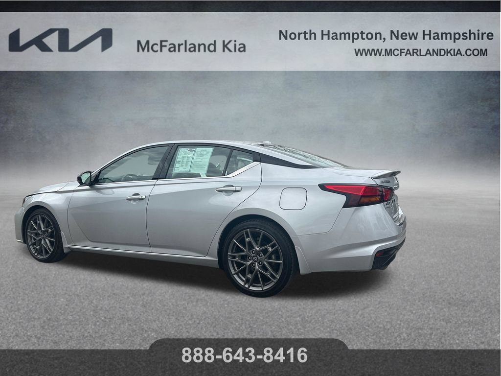 Used 2023 Nissan Altima 2.0 SR FWD image 4