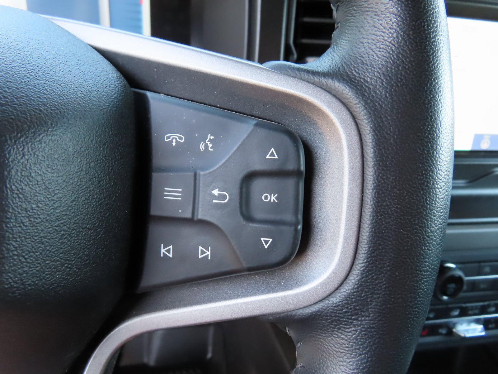 Used 2022 Ford Bronco Big Bend image 17