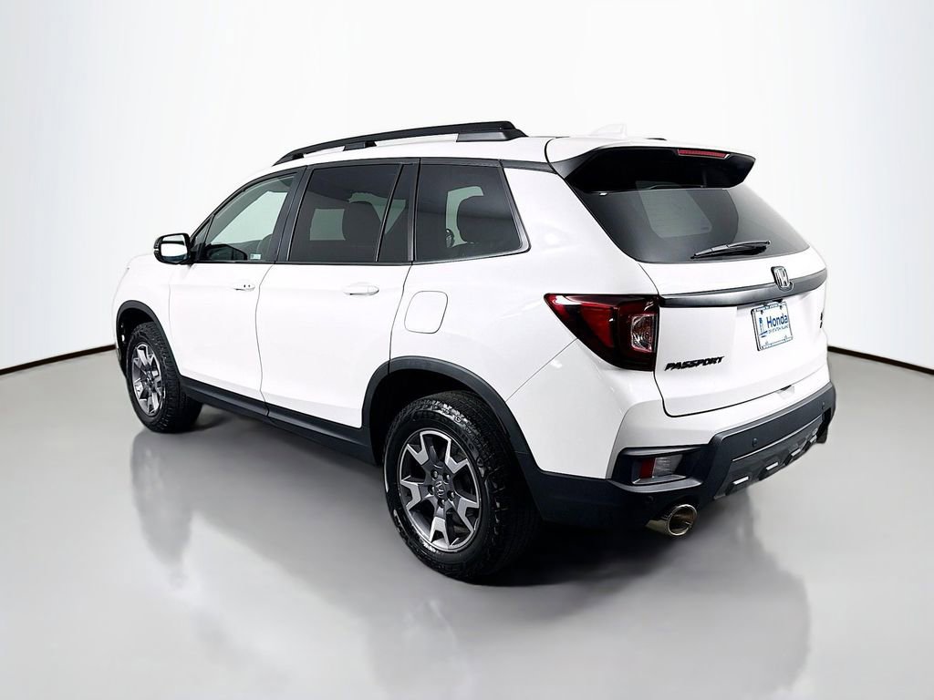 Certified 2023 Honda Passport TrailSport image 5