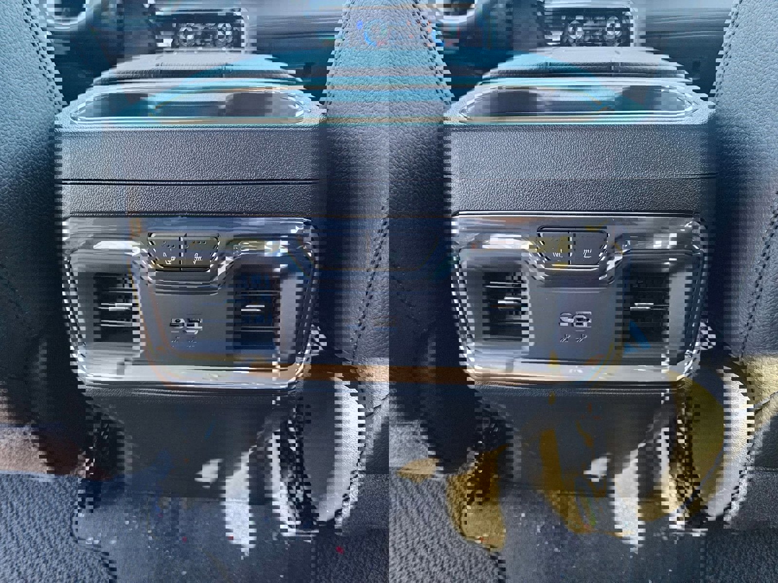 New 2026 GMC Sierra 2500 Denali w/ Denali Reserve Package image 26