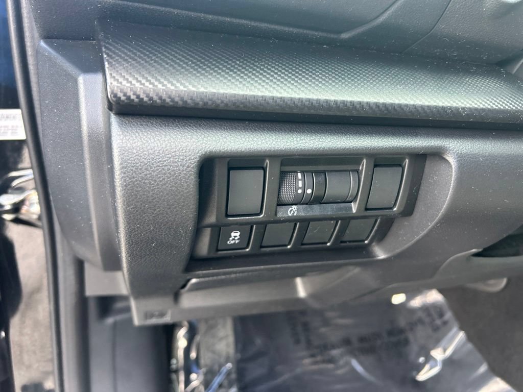 Used 2023 Subaru Impreza 2.0i AWD/4WD image 32