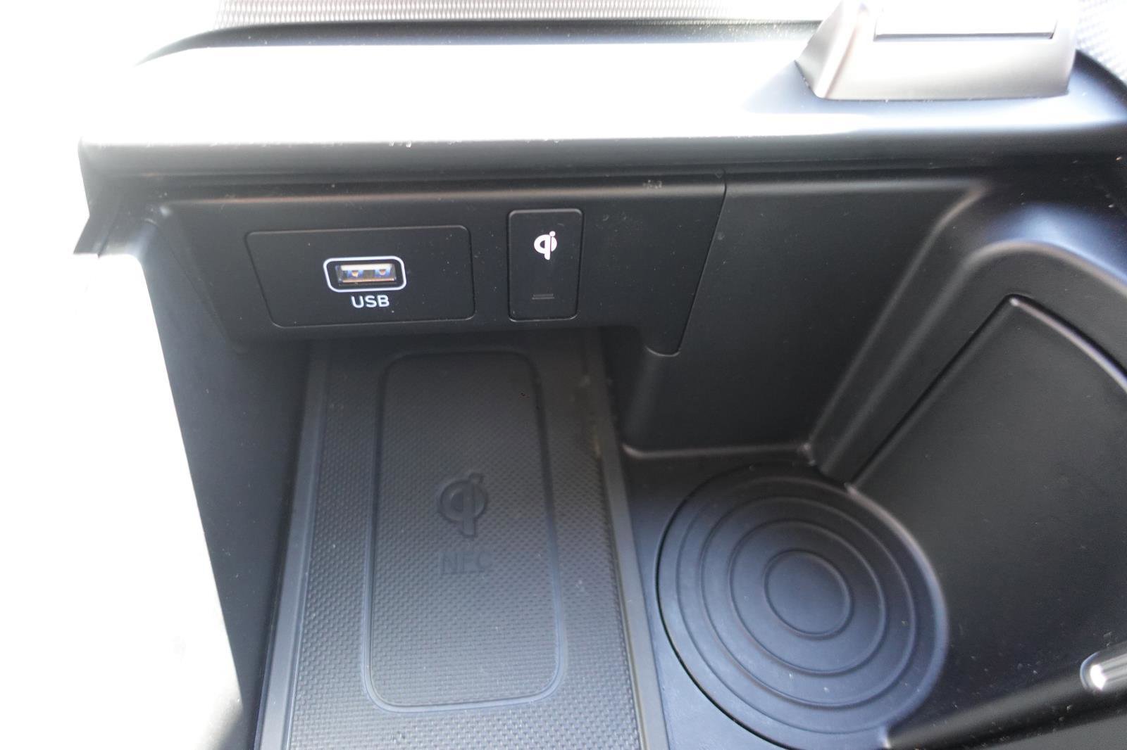 Used 2024 Hyundai Palisade Calligraphy image 25