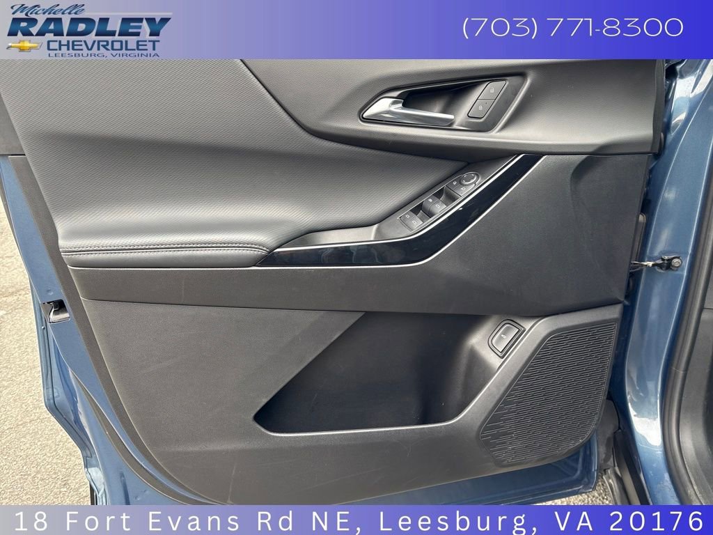 Certified 2025 Chevrolet Equinox LT w/ Convenience Package II image 13