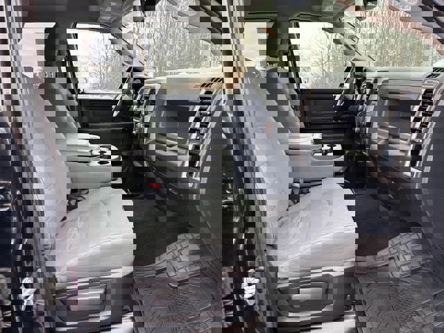 Used 2015 RAM 1500 Express image 15