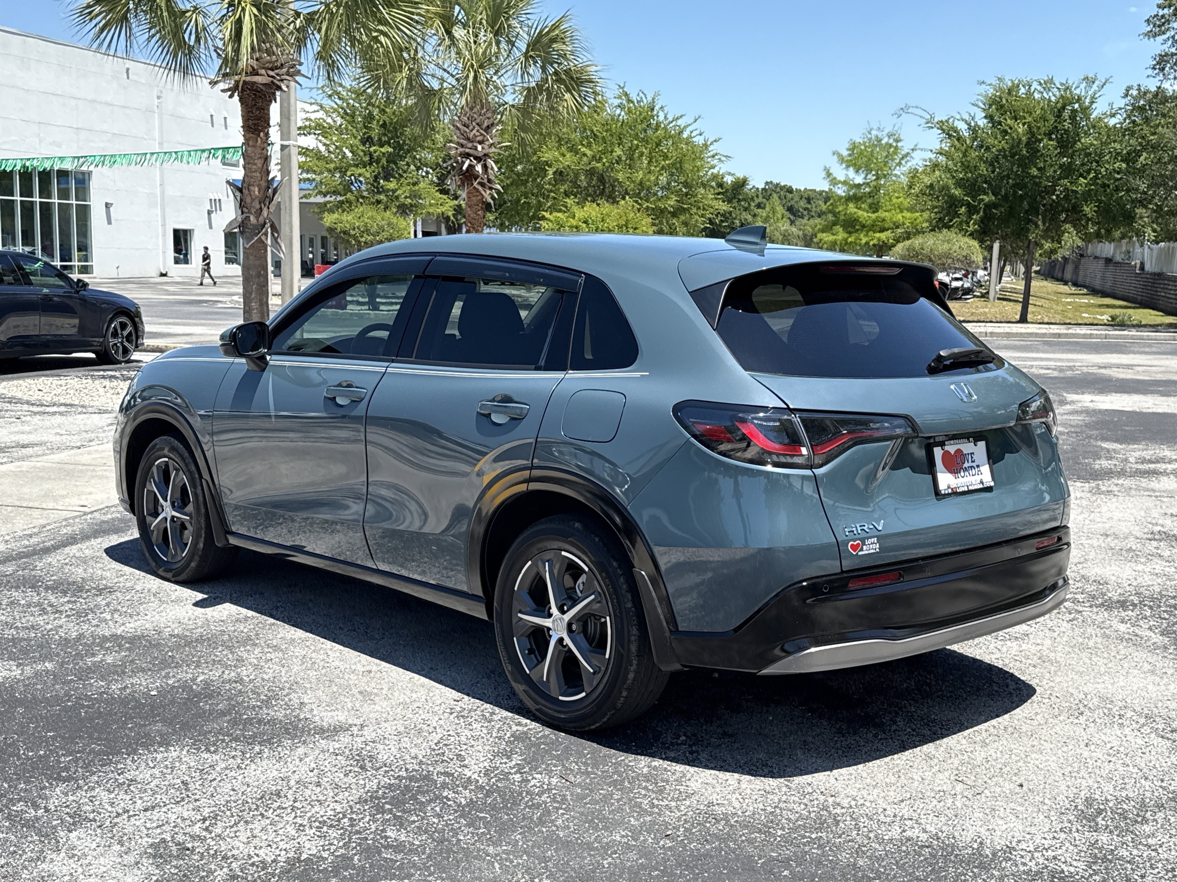 Certified 2024 Honda HR-V EX-L image 9