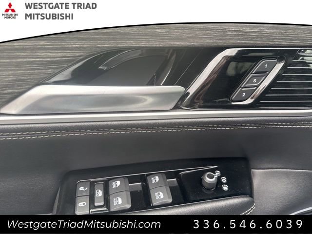 Used 2024 Jeep Wagoneer L Series II w/ Flexible Seating Group image 13