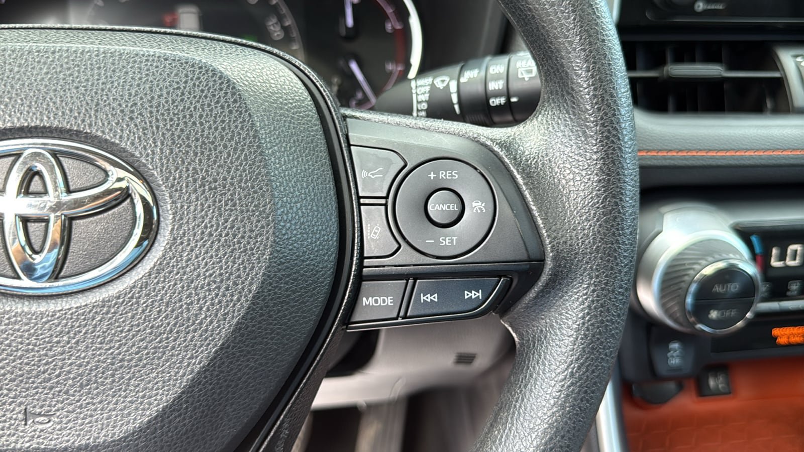 Used 2019 Toyota RAV4 Adventure w/ All Weather Liner Package AWD/4WD image 15