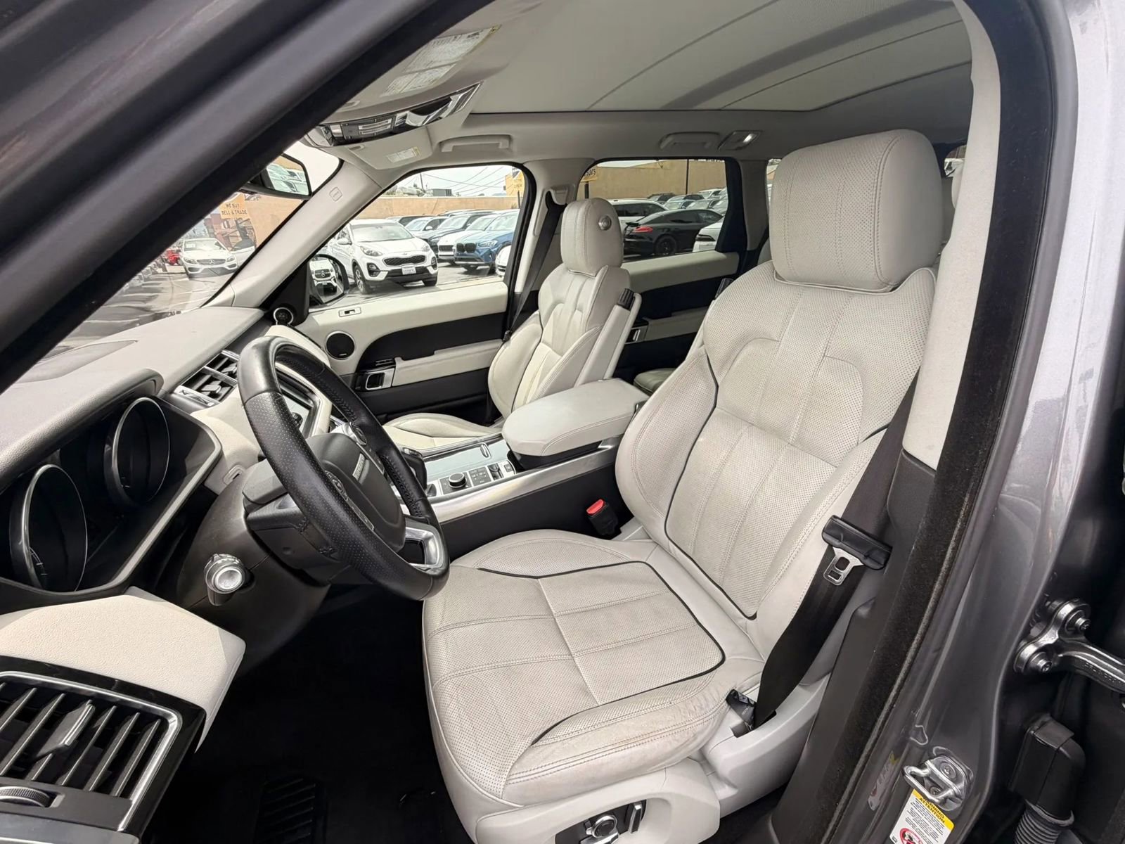 Used 2016 Land Rover Range Rover Sport HSE AWD/4WD image 10