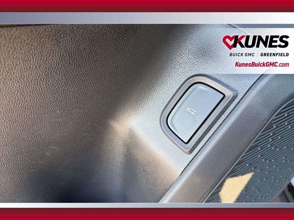 New 2026 GMC Terrain Elevation w/ Elevation Premium Package image 38