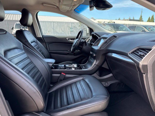 Used 2019 Ford Edge SEL w/ Equipment Group 201A AWD/4WD image 10