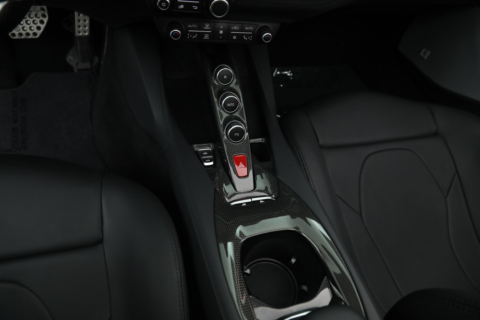 Certified 2023 Ferrari Portofino M RWD image 29