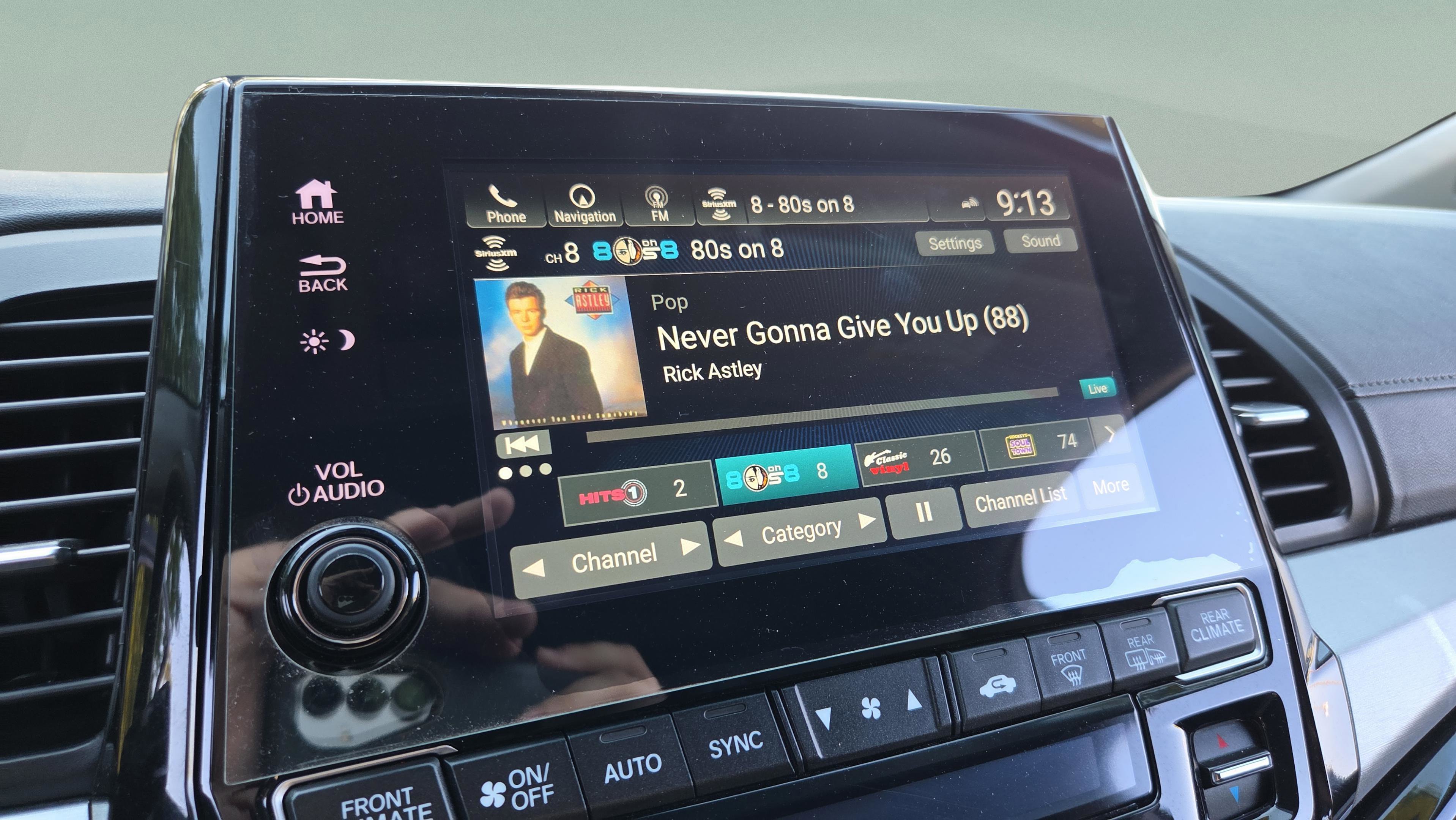 Used 2023 Honda Odyssey Touring image 22