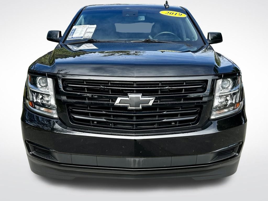 Used 2019 Chevrolet Tahoe LT w/ RST Edition image 2