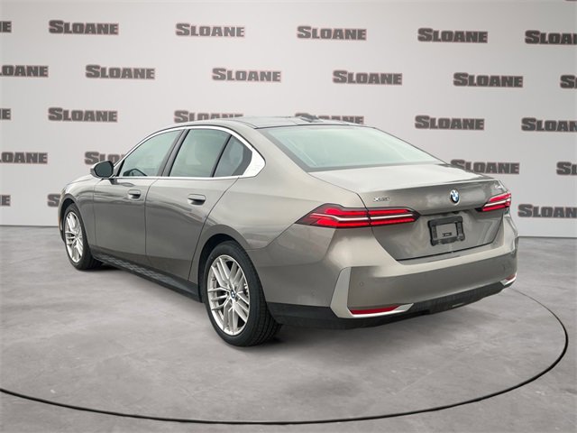 Certified 2025 BMW 540i xDrive w/ Executive Package image 3