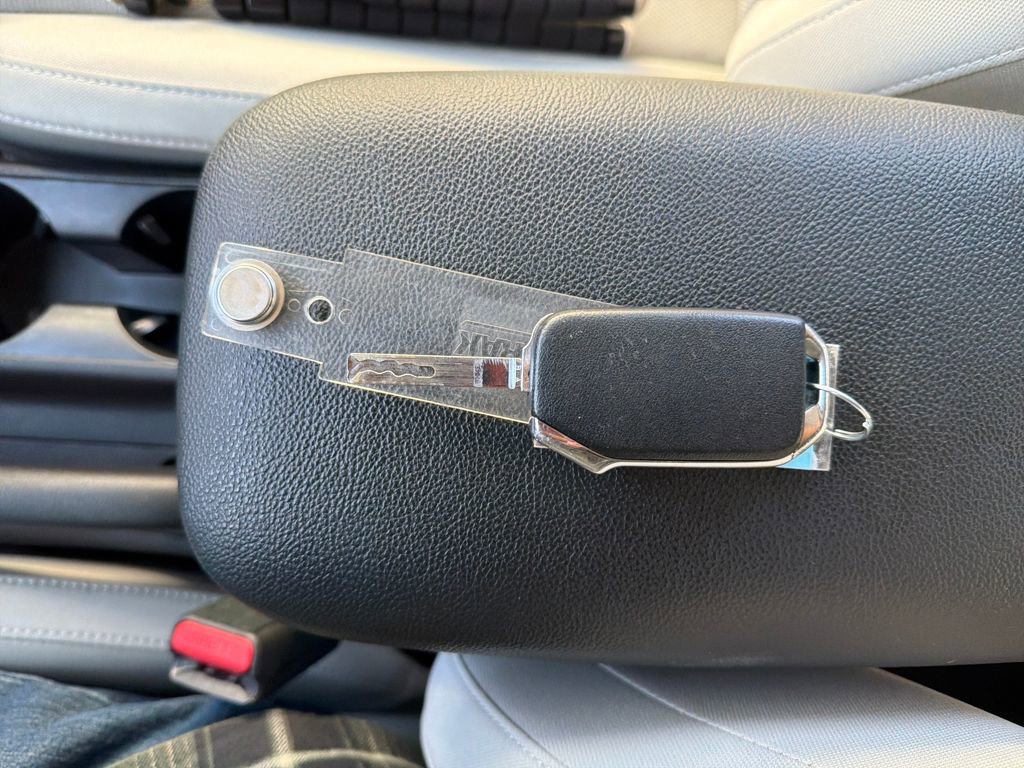 Used 2023 Kia Forte LXS image 30