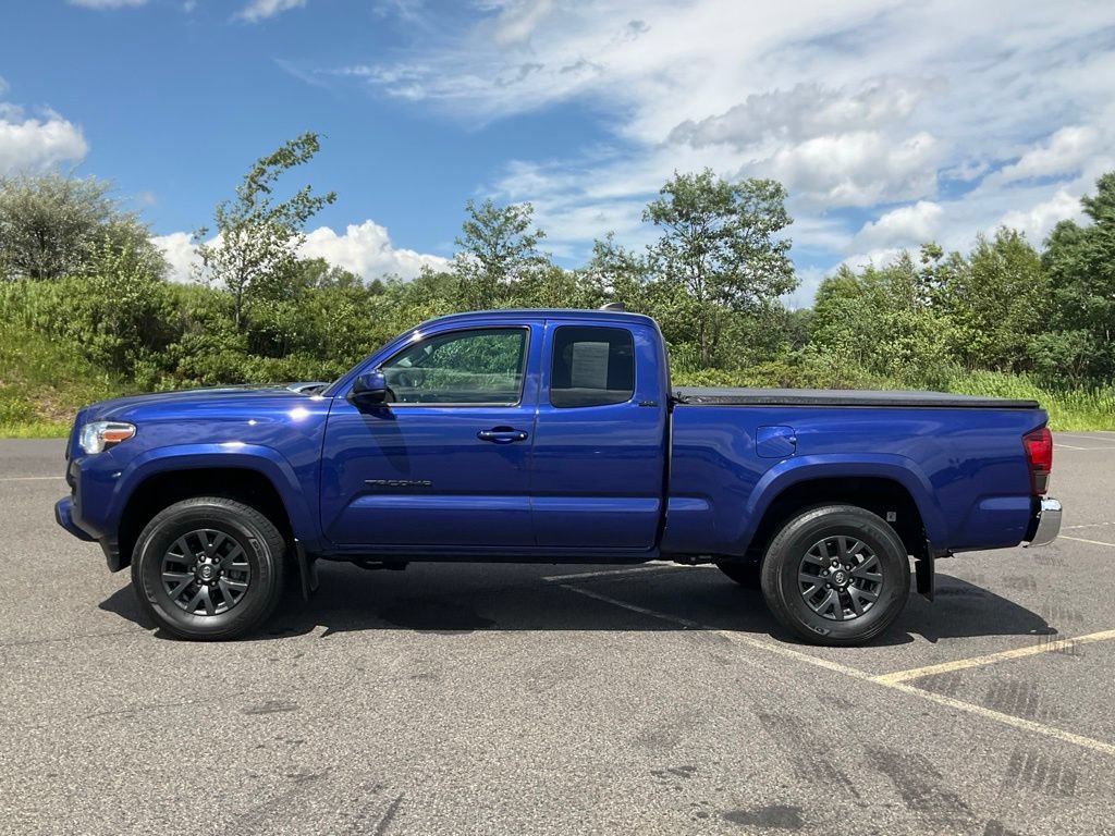 Used 2022 Toyota Tacoma SR5 AWD/4WD image 54