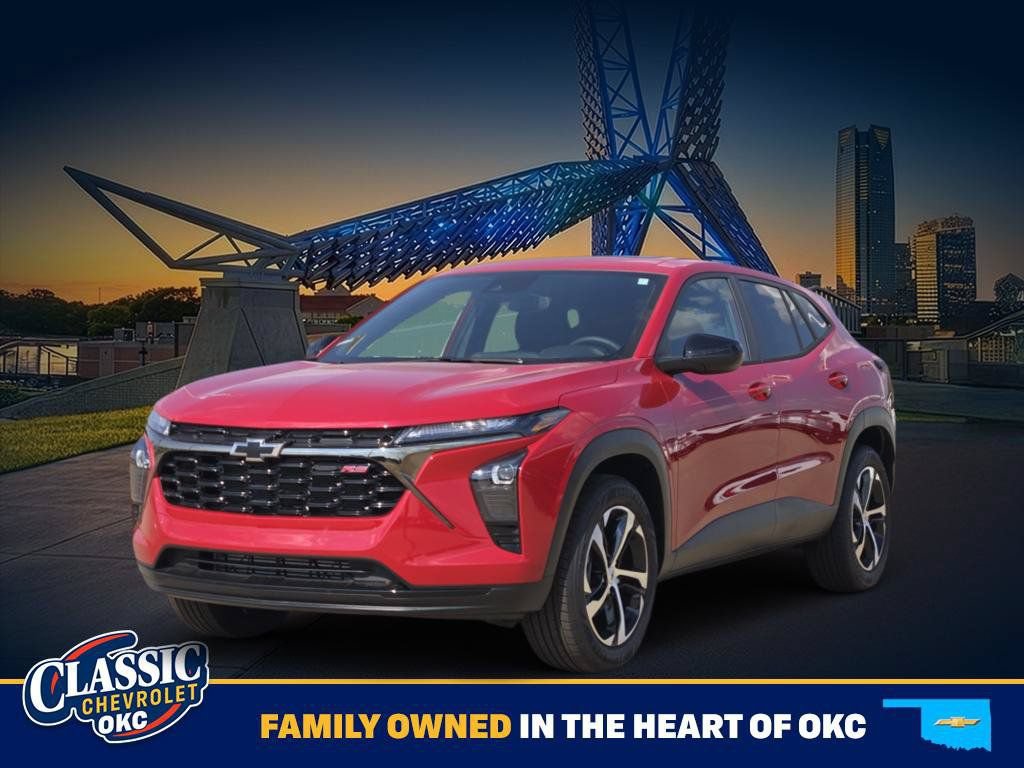 Used 2026 Chevrolet Trax RS w/ Sunroof Package FWD image 3