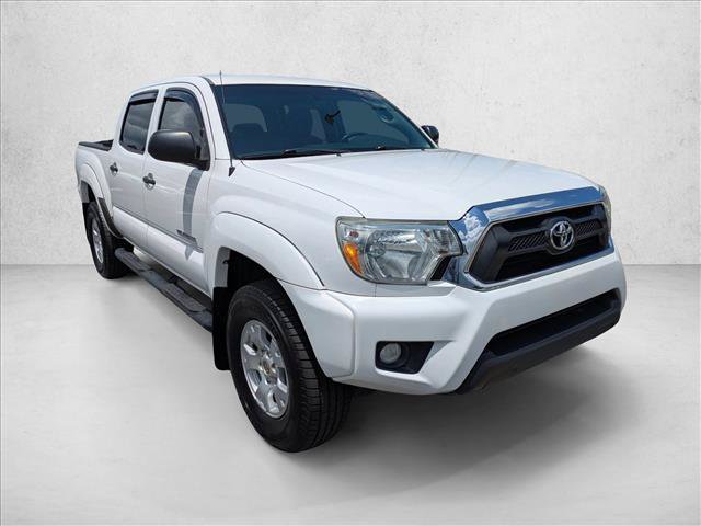 Used 2015 Toyota Tacoma PreRunner w/ SR5 Package RWD image 3